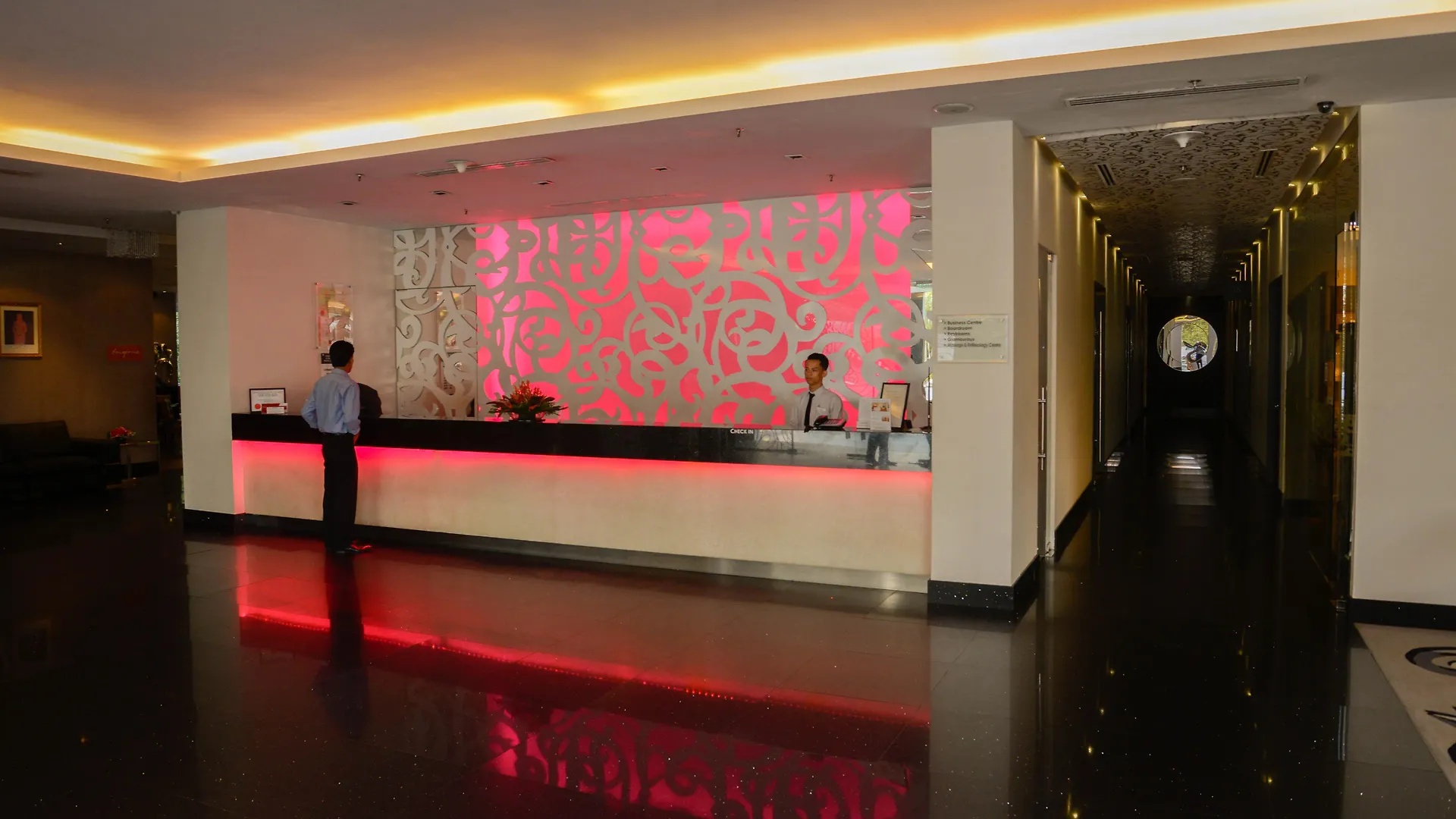 **** 酒店 哥打京那巴鲁皇宫酒店 亞庇 马来西亚
