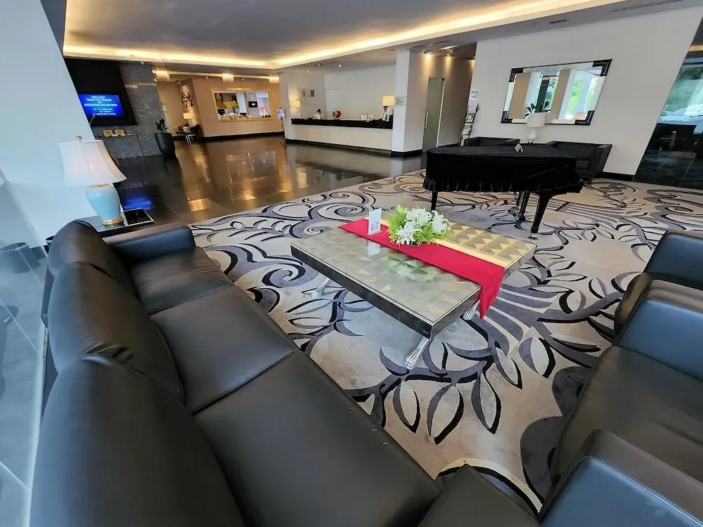 哥打京那巴鲁皇宫酒店 亞庇 酒店